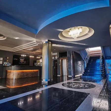 Szálloda Hotel Uzhgorod