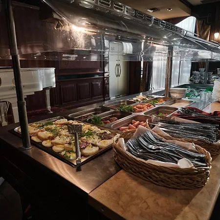 Szálloda Hotel Uzhgorod 3*