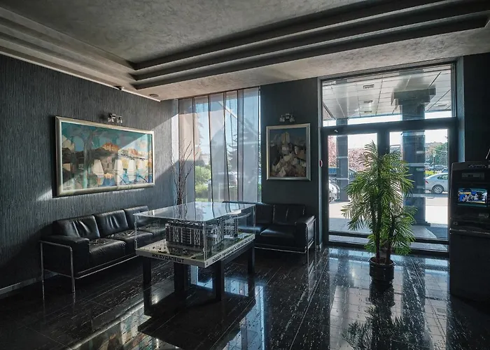 Hotel Uzhgorod 3*