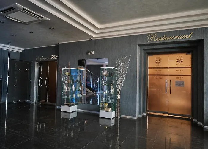 Hotel Uzhgorod Hotel